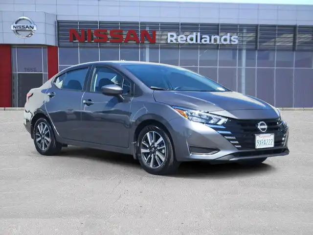2025 Nissan Versa 1.6 SV CVT's photo