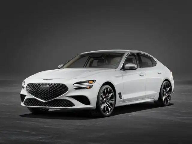2025 Genesis G70 2.5T Standard's photo