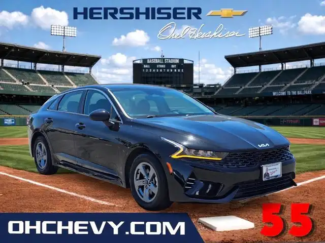 2023 Kia Optima LXS FWD's photo