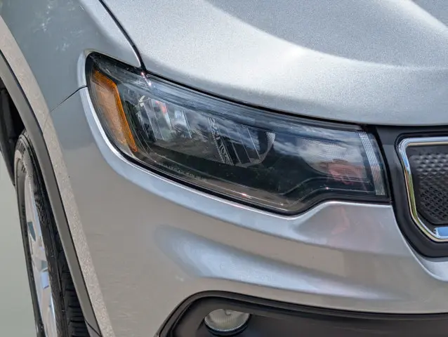 2022 Jeep Compass Latitude 4X4 photo 4