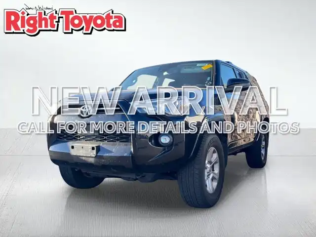 2024 Toyota 4Runner SR5 4WD V6's photo