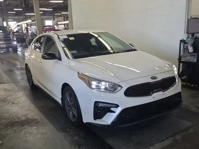 2021 Kia Forte GT-Line AT's photo