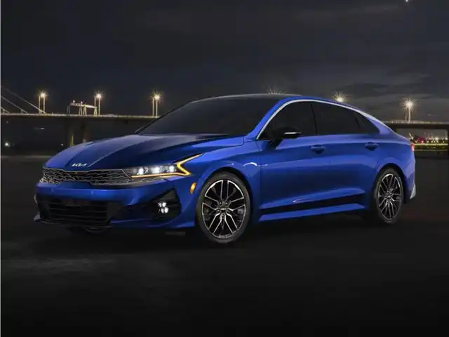 2023 Kia Optima GT FWD's photo