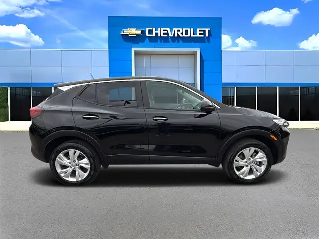 2026 Buick Encore GX Preferred AWD photo 3