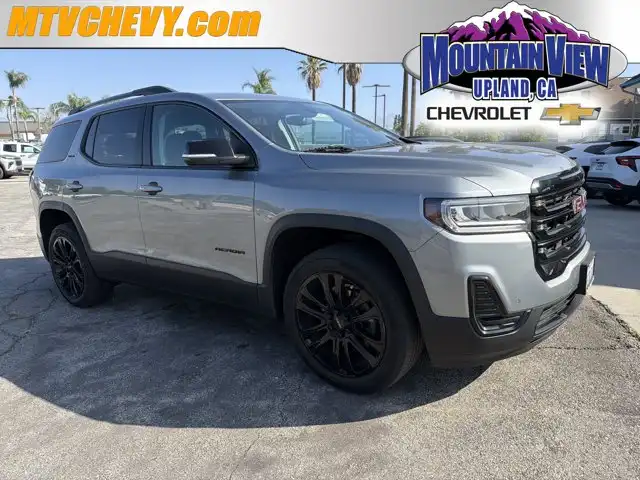 2023 GMC Acadia SLE FWD's photo
