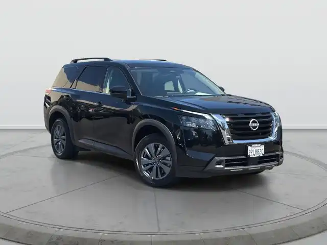 2025 Nissan Pathfinder SV 2WD's photo