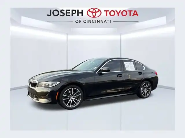 2019 BMW 3 Series 330i xDrive Sedan's photo