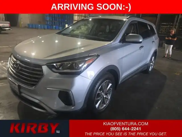 2017 Hyundai Santa Fe SE FWD's photo