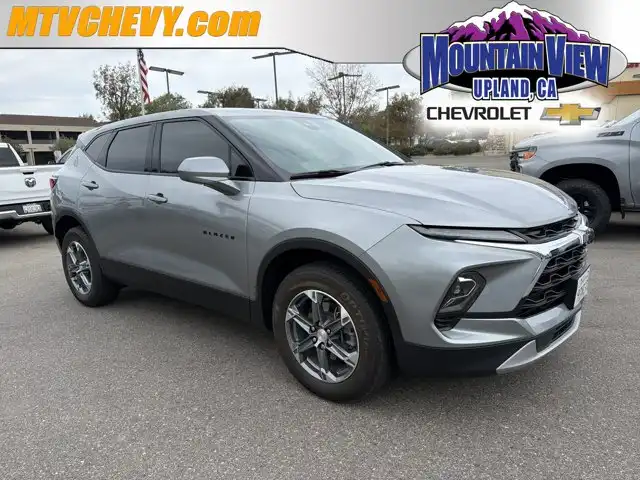2023 Chevrolet Blazer 2.0T 2LT FWD's photo
