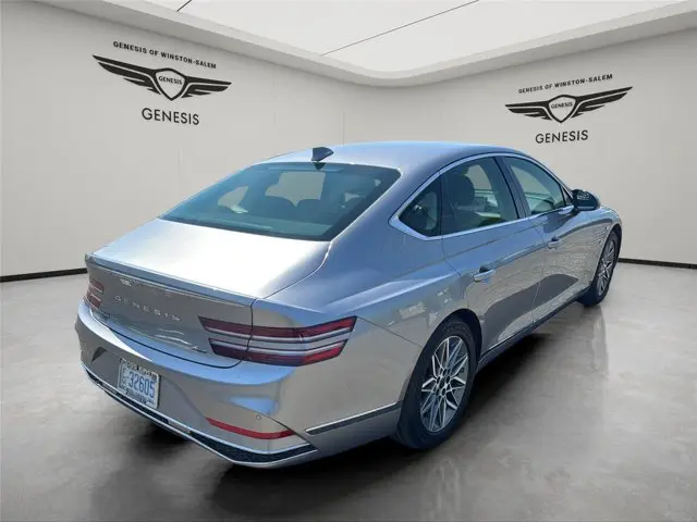 2026 Genesis G80 2.5T AWD photo 5