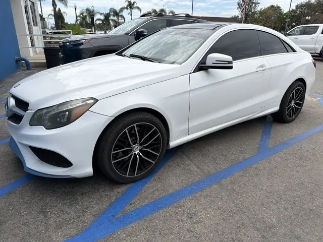 2016 Mercedes-Benz E-Class E550 photo 3