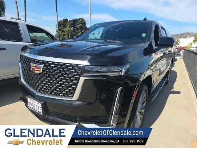 2024 Cadillac Escalade ESV 4WD Luxury's photo