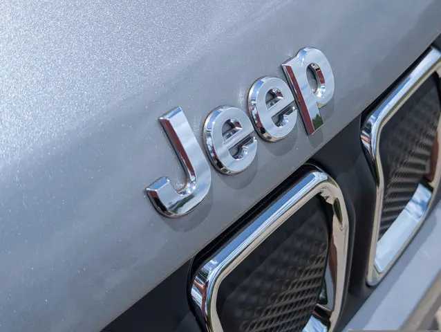 2022 Jeep Compass Latitude 4X4 photo 5