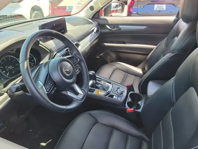 2025 Mazda CX-5 S Premium Plus package Auto AWD photo 3