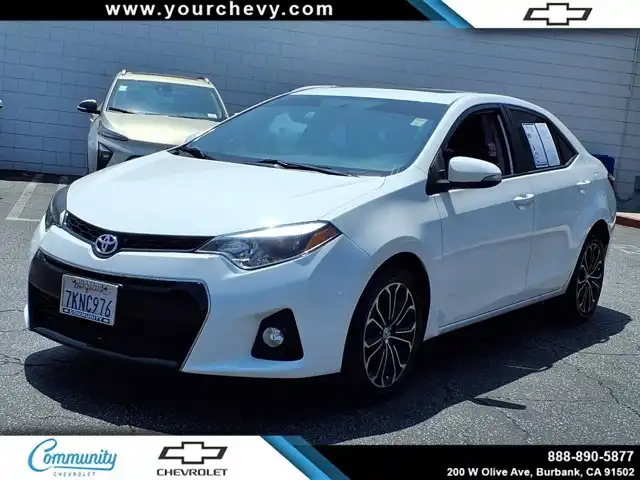 2015 Toyota Corolla L AT's photo