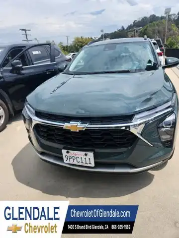 2025 Chevrolet Trax LT's photo