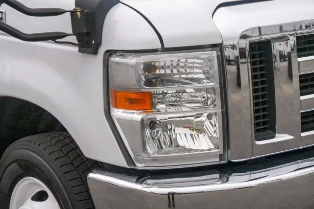2013 Ford E-Series undefined photo 4