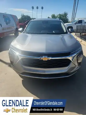 2025 Chevrolet Trax LT's photo