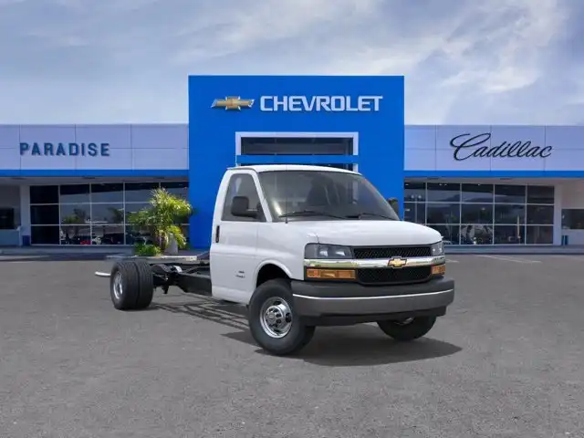 2026 Chevrolet Express 4500 177" WB's photo