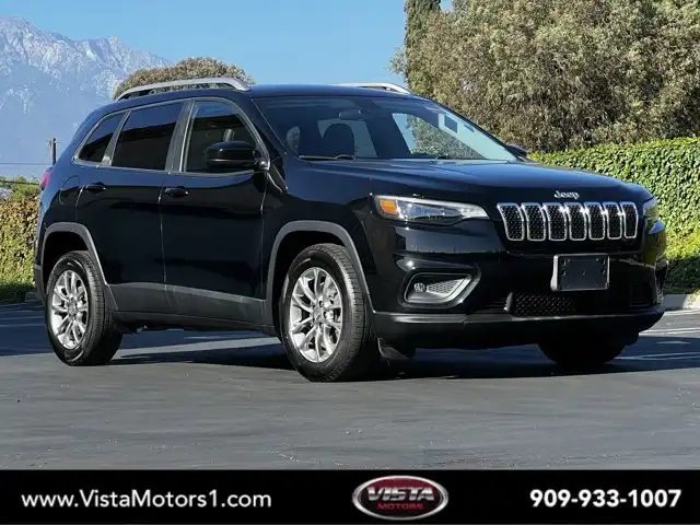2019 Jeep Cherokee Latitude Plus's photo