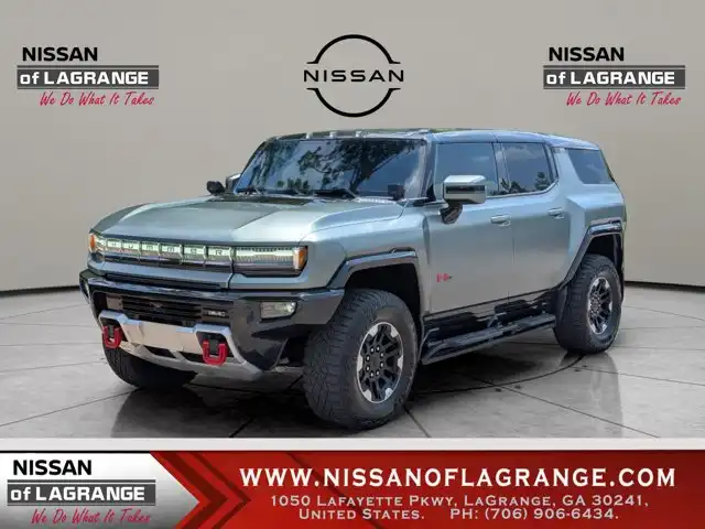 2024 GMC Hummer EV 3X SUV's photo