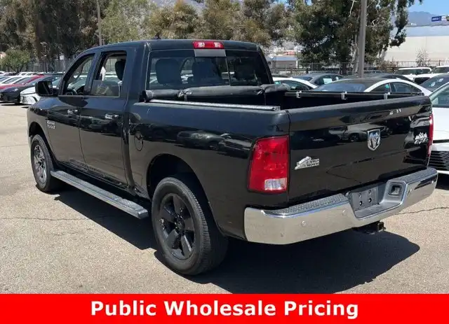 2017 RAM 1500 Big Horn 4x4 Crew Cab 5'7's photo