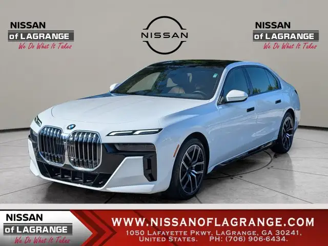 2023 BMW 7 Series 740i photo 1