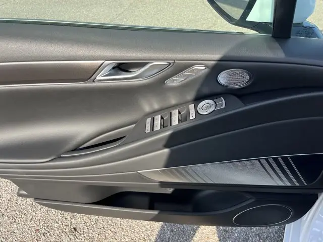 2024 Genesis G80 2.5 AWD photo 5