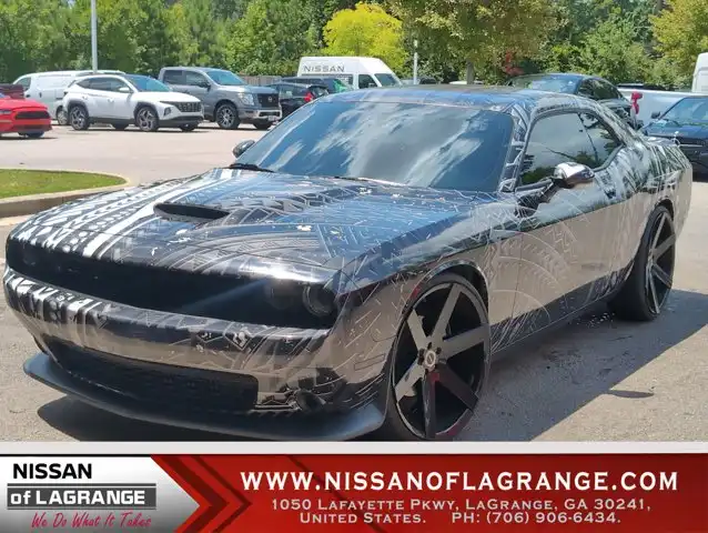 2023 Dodge Challenger R/T's photo