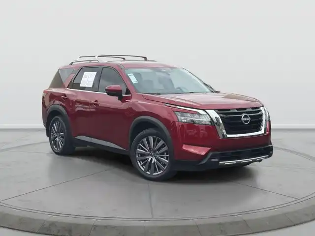 2023 Nissan Pathfinder SL FWD's photo