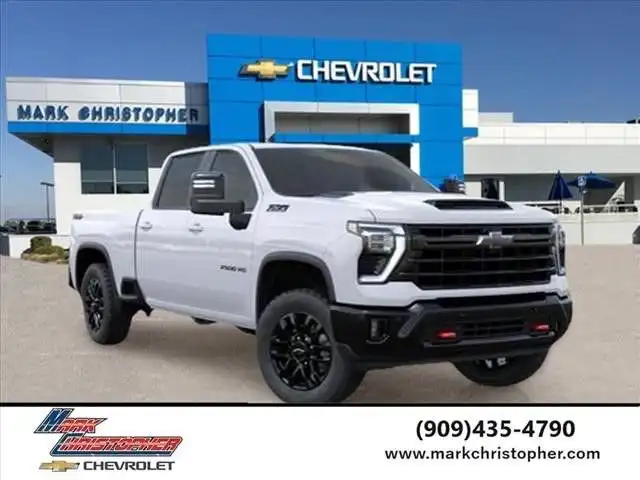 2026 Chevrolet Silverado HD LT 4WD Crew Cab Standard Box's photo