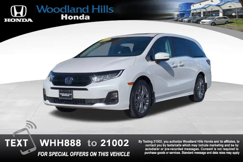 2025 Honda Odyssey Touring's photo