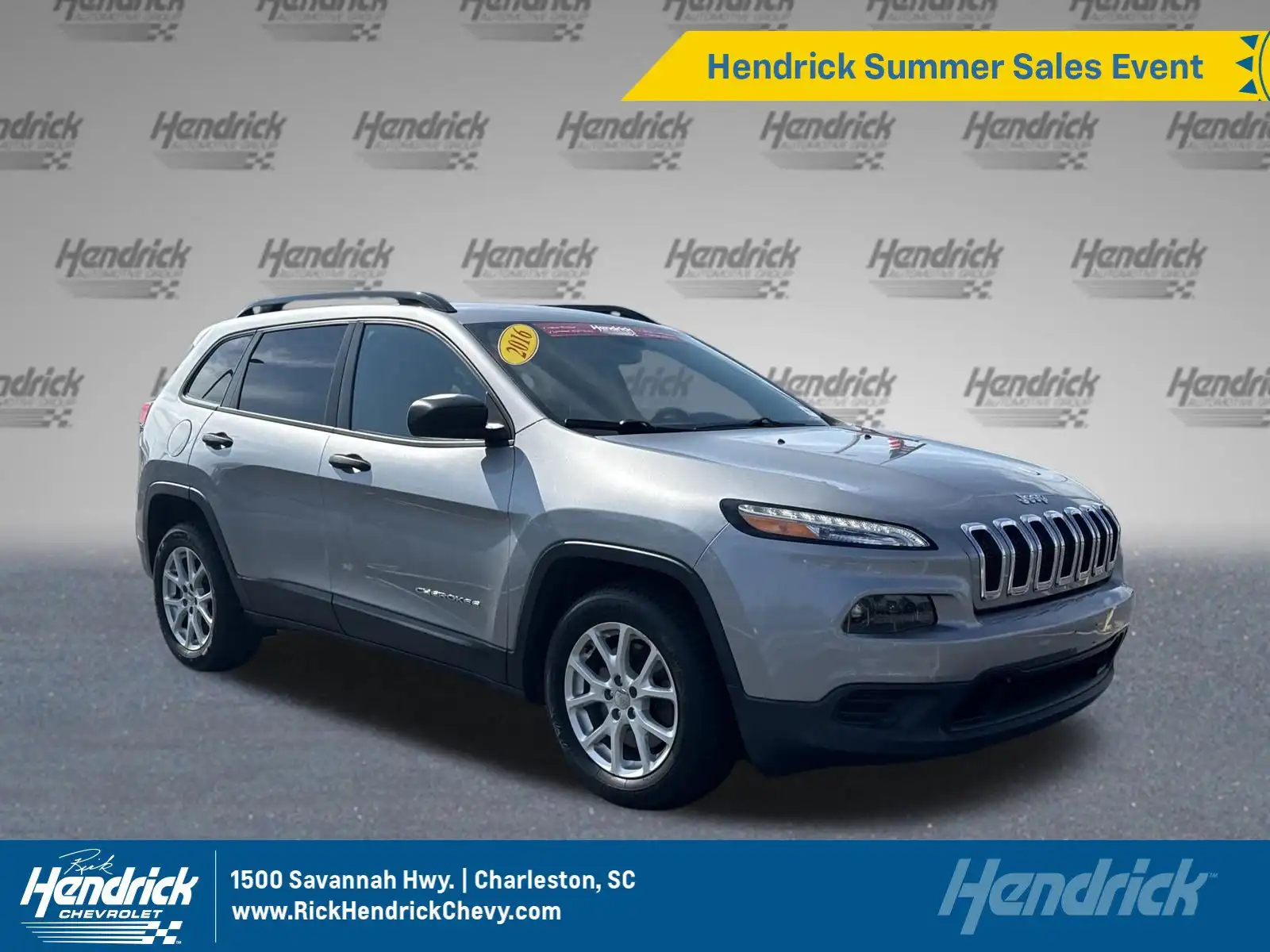 2016 Jeep Cherokee Sport's photo