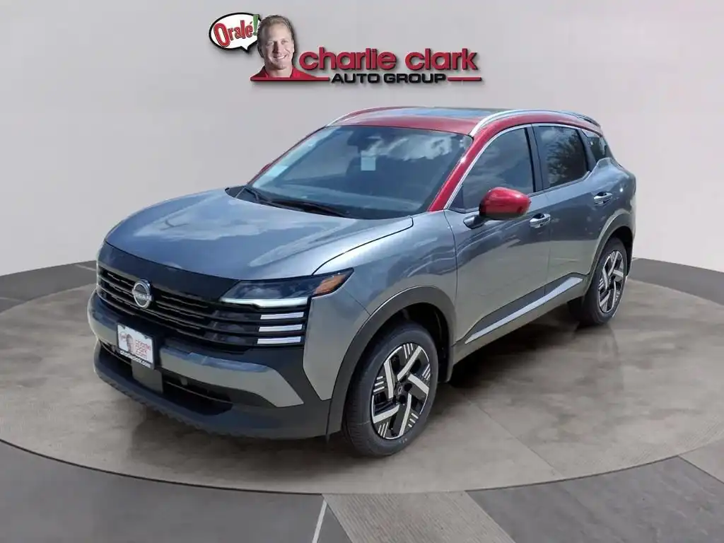 2026 Nissan Kicks 2.0 SV's photo