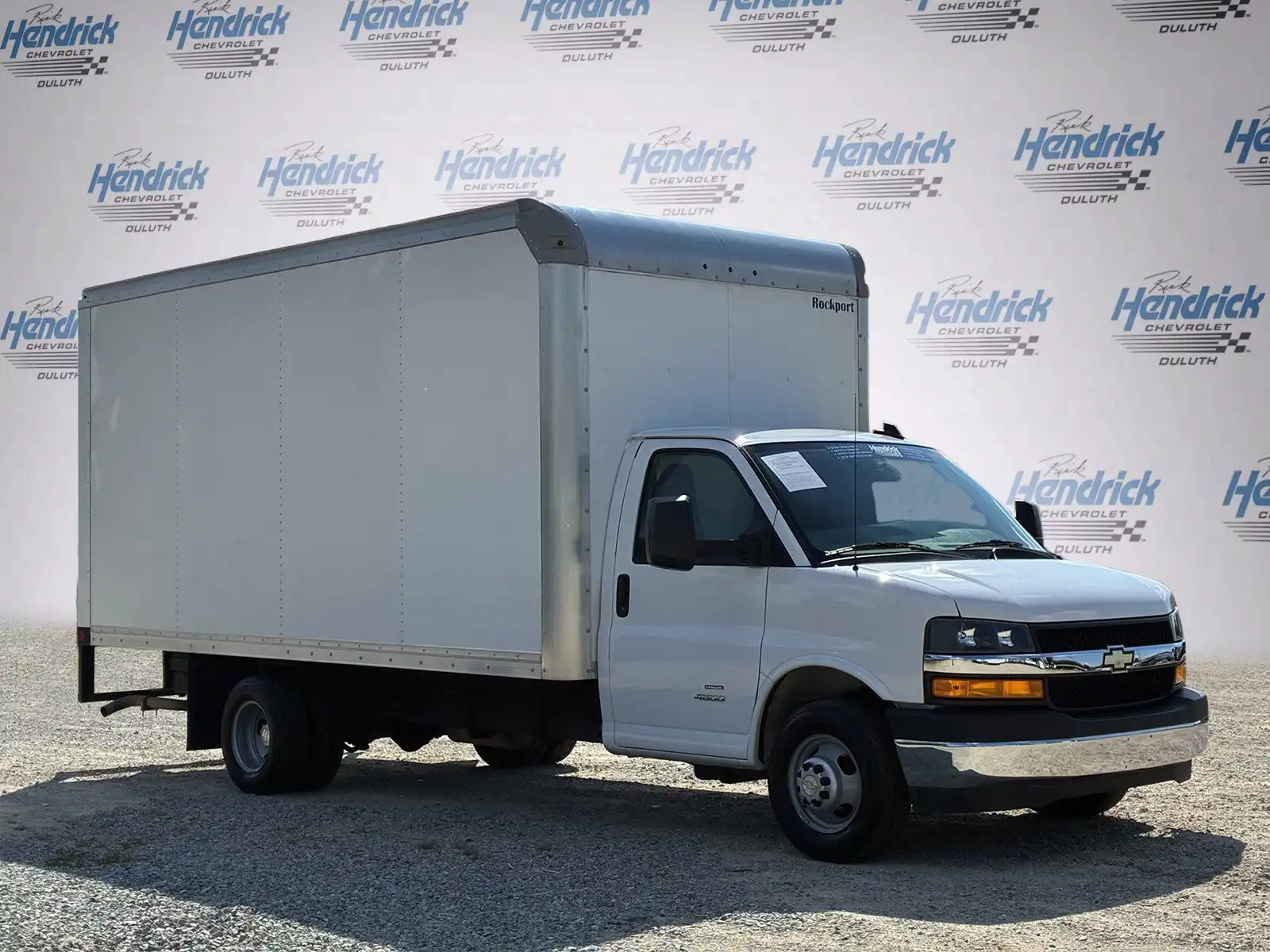 2024 Chevrolet Express 4500 177 WB's photo