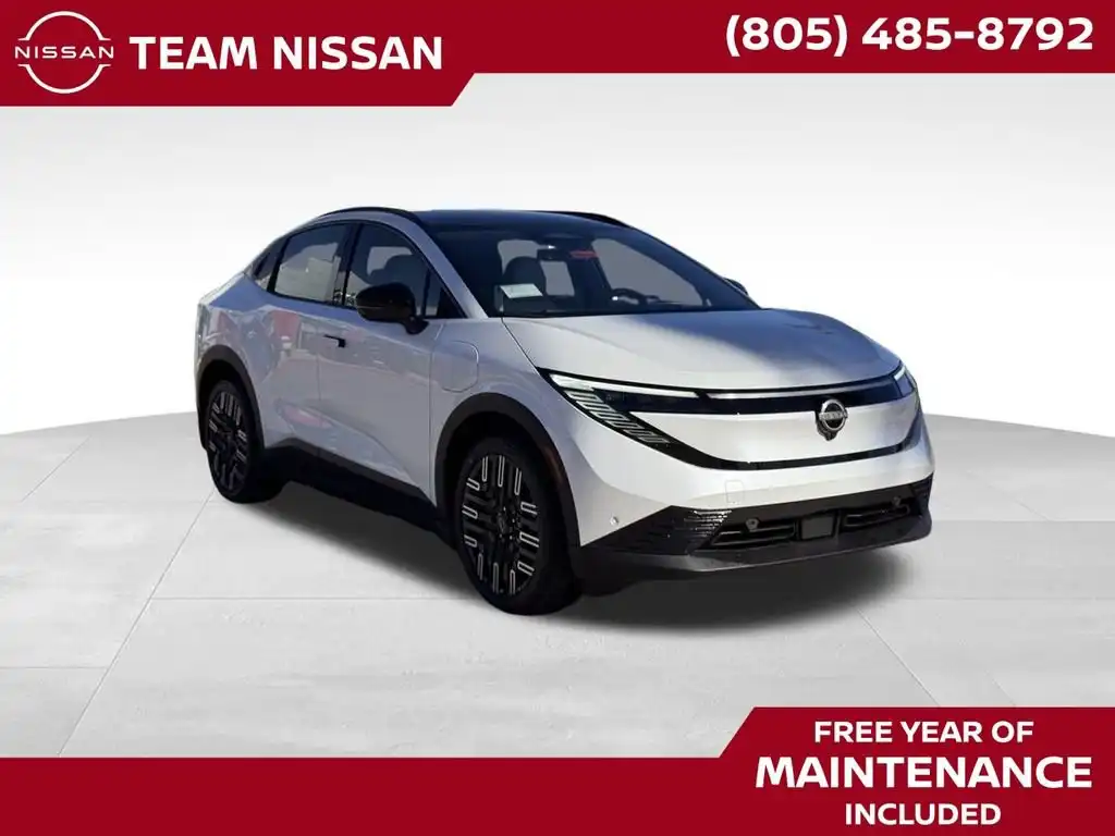 2026 Nissan Leaf Platinum+'s photo