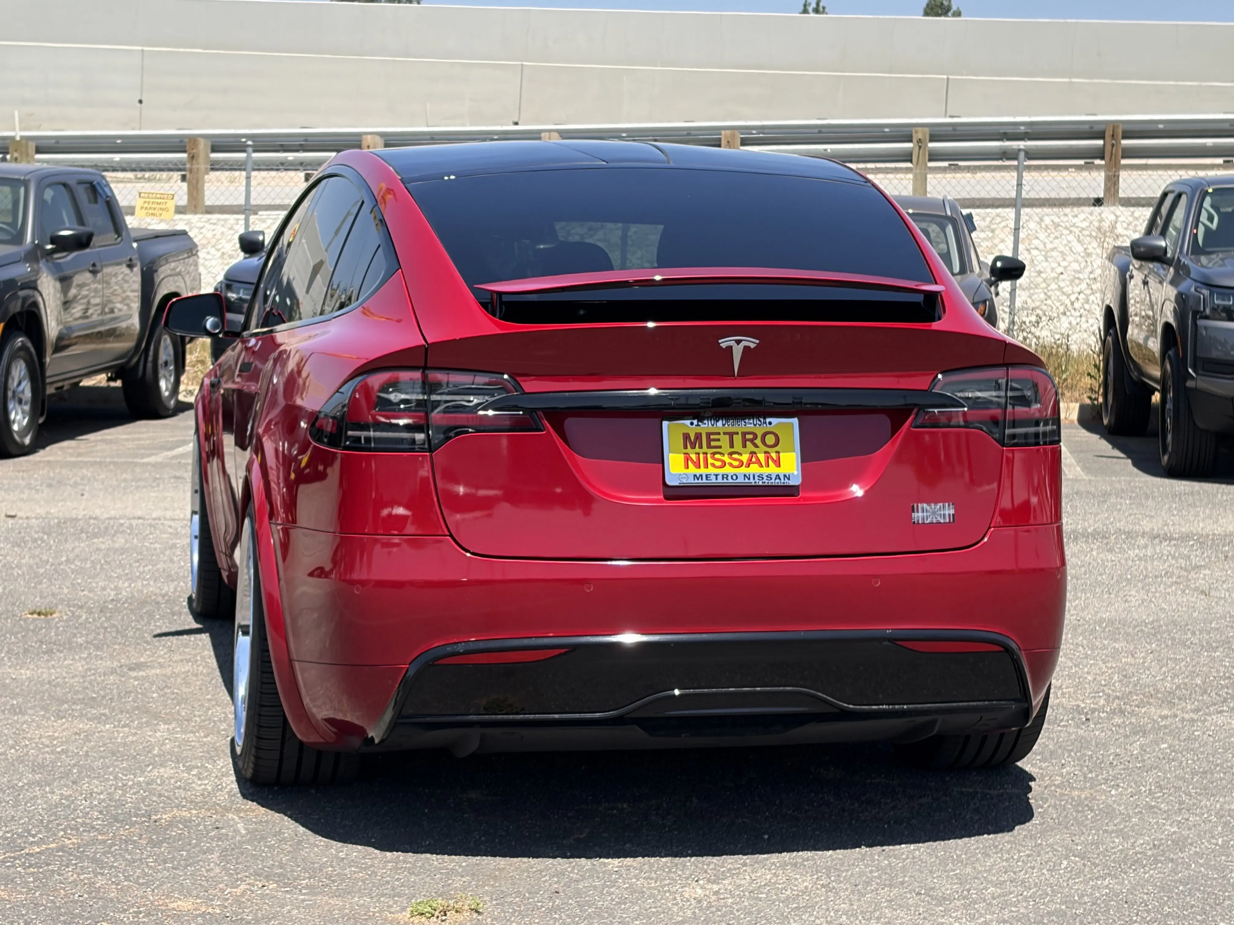 2022 Tesla Model X Plaid photo 5