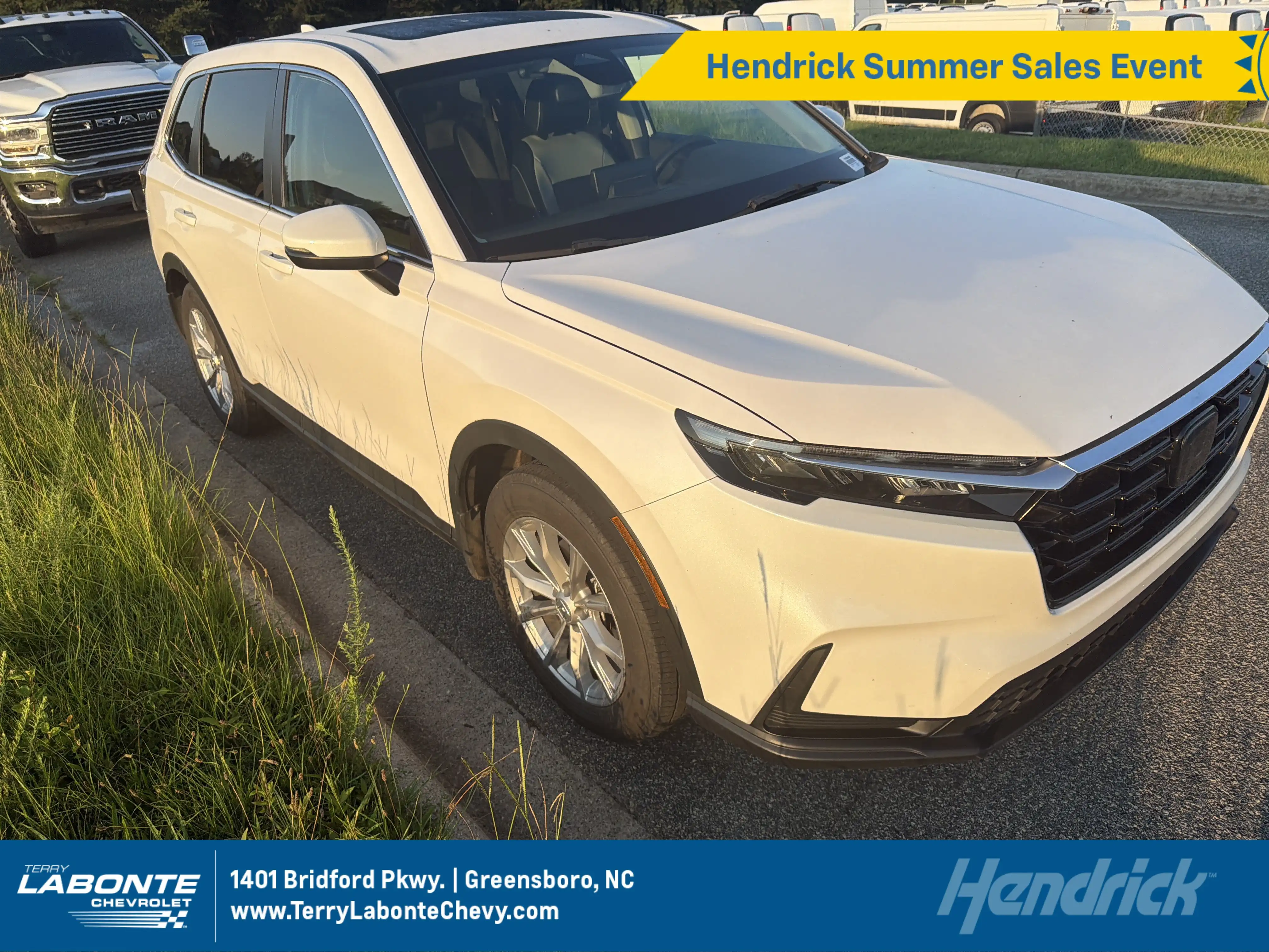 2023 Honda CR-V EX 2WD's photo