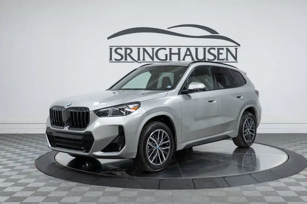 2026 BMW X1 xDrive28i's photo
