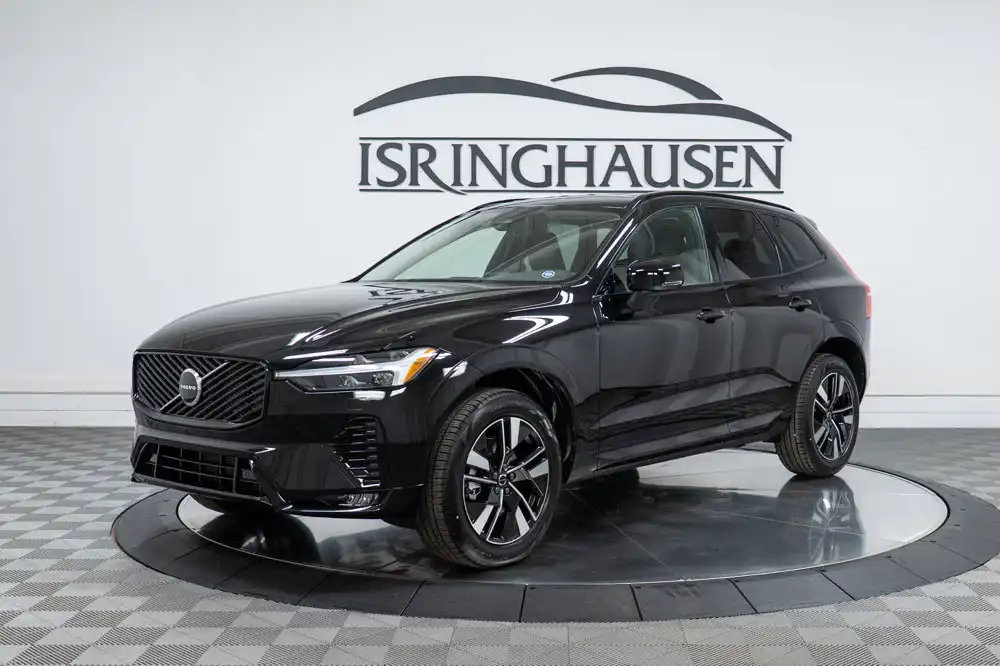 2026 Volvo XC60 B5 Core Dark AWD's photo