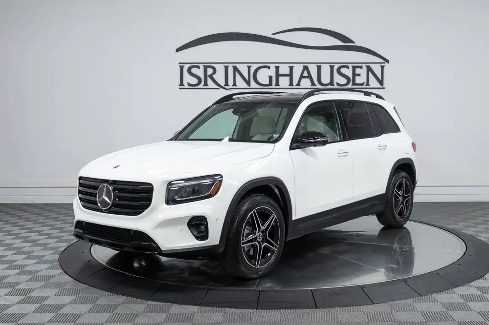 2026 Mercedes-Benz GLB GLB250 4MATIC's photo
