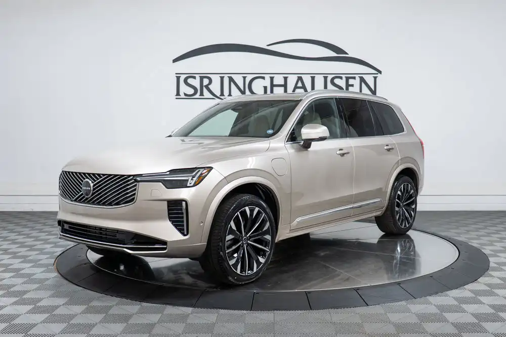 2026 Volvo XC90 T8 Recharge Plus Bright 7-Seat 4WD's photo