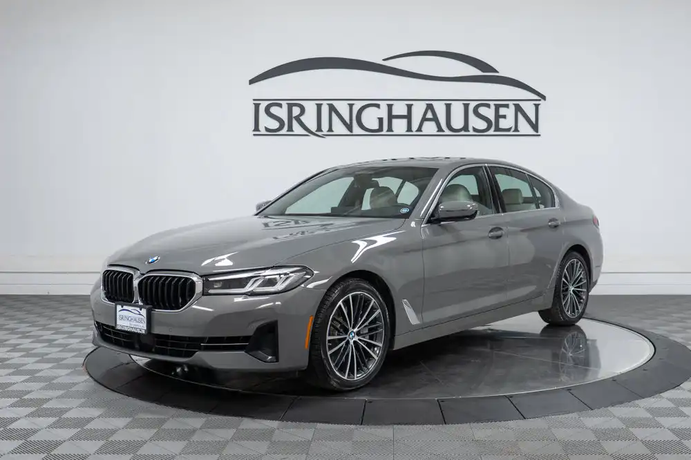 2022 BMW 5 Series 540i xDrive Sedan's photo