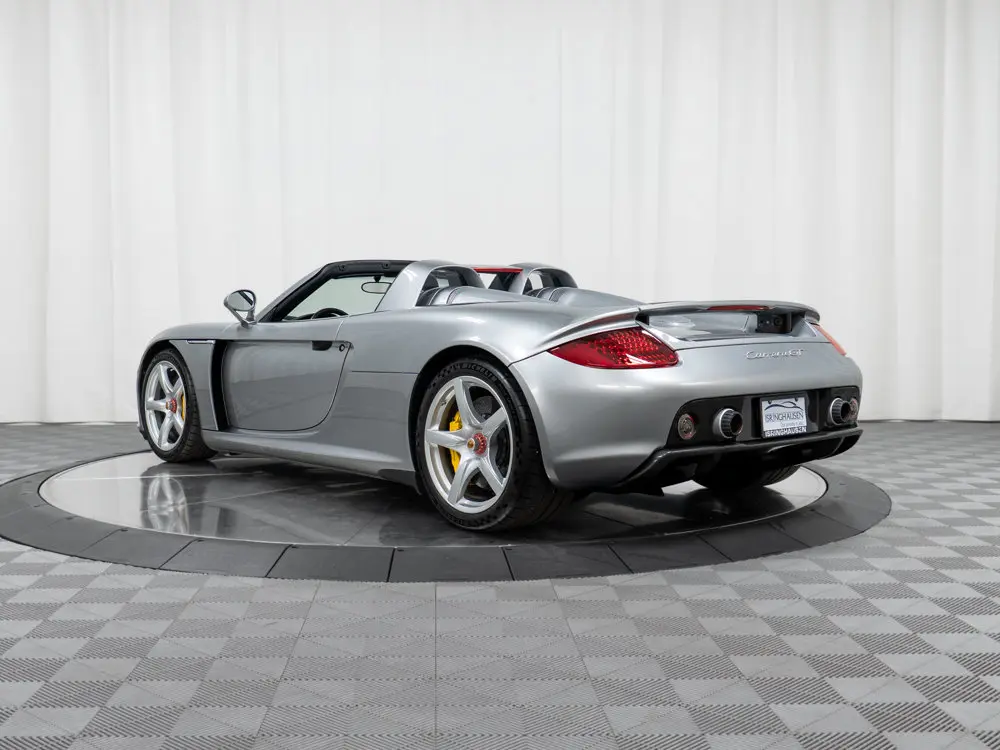 2005 Porsche Carrera GT Base photo 3