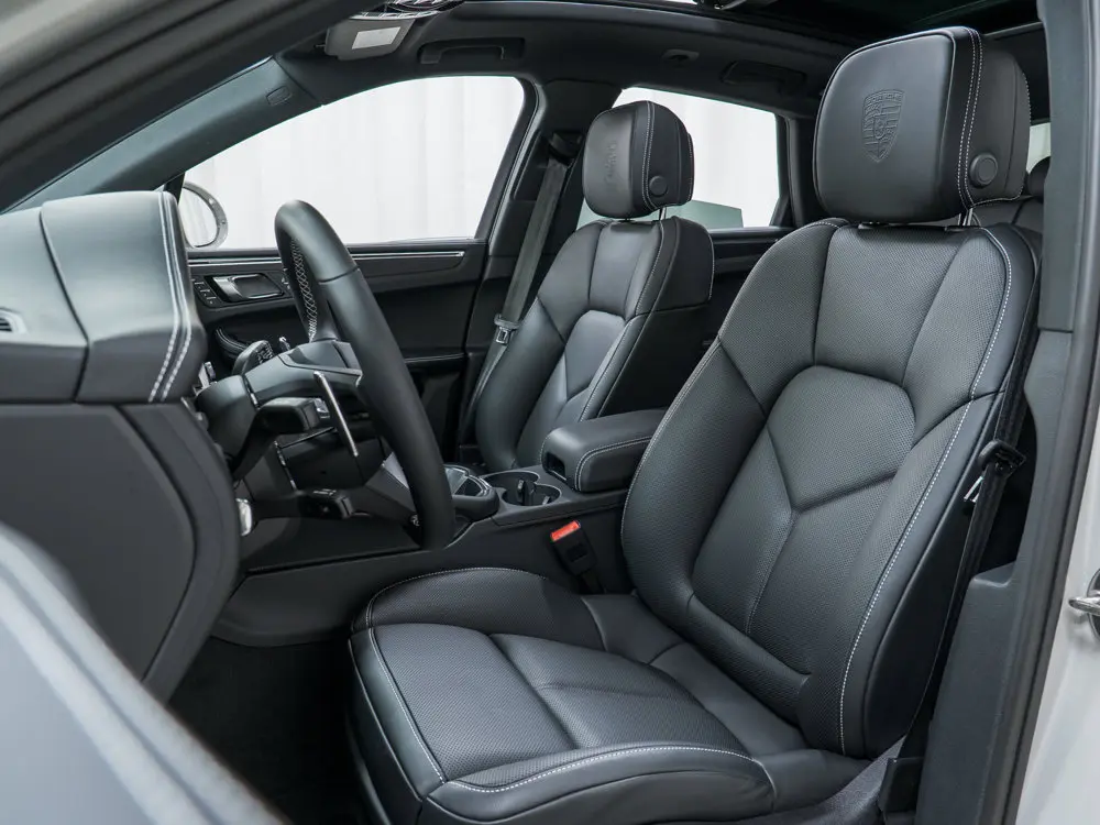 2026 Porsche Macan GTS photo 5