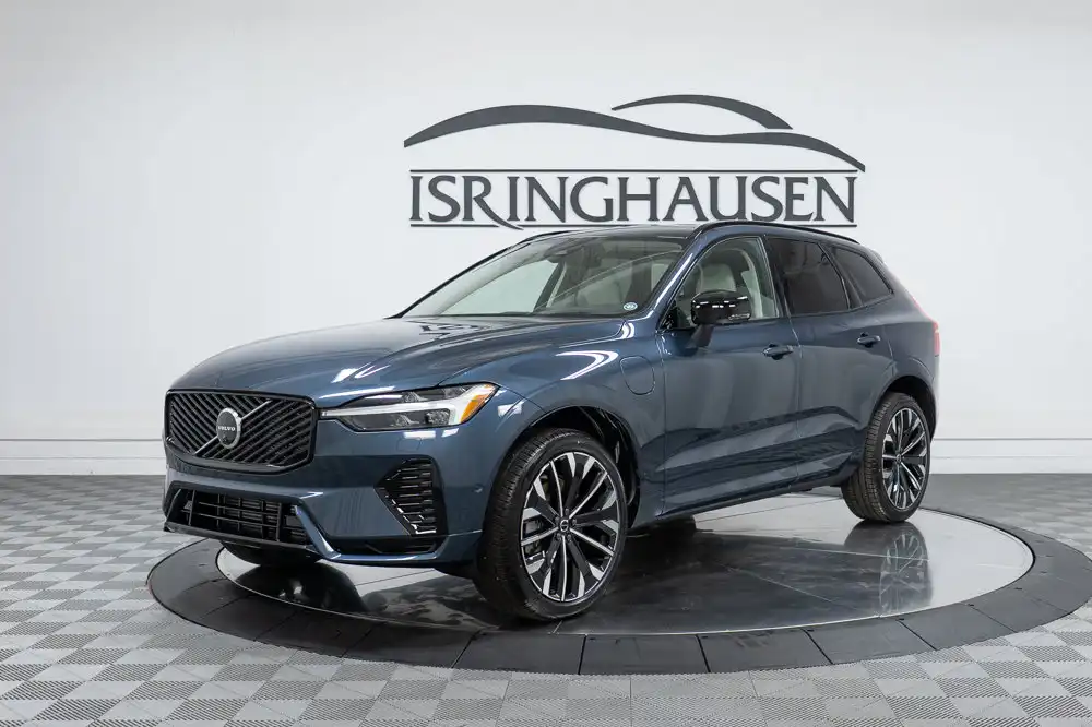 2026 Volvo XC60 T8 Ultra Dark AWD's photo