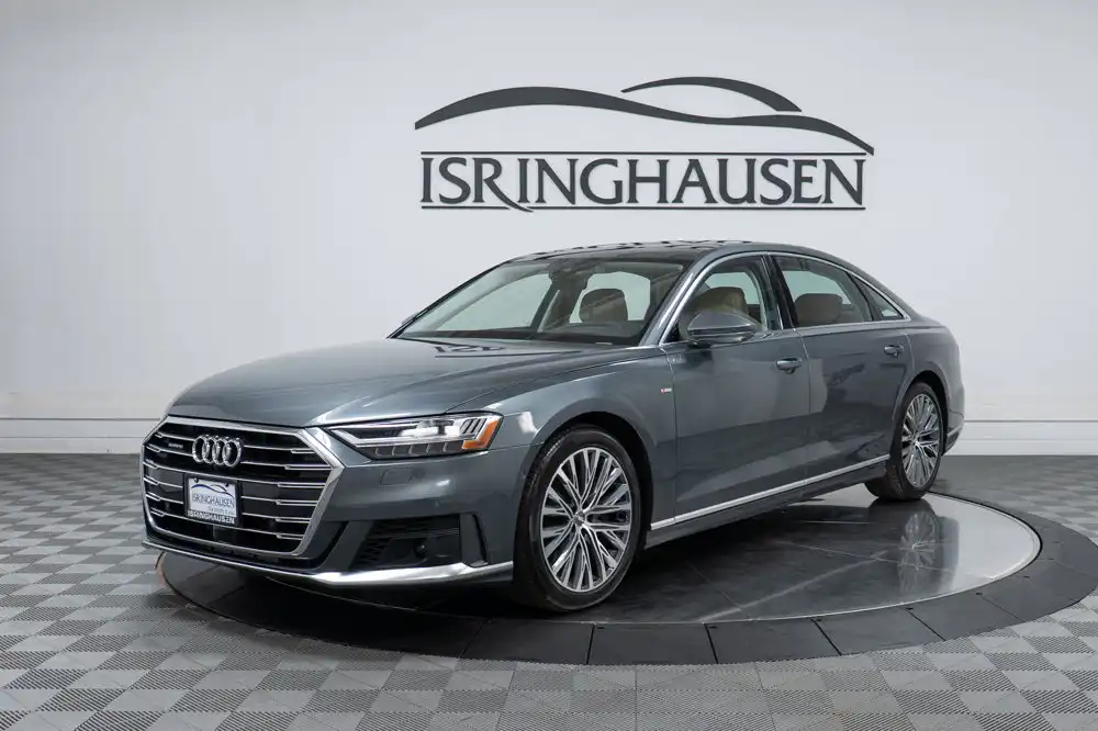 2021 Audi A8 60 TFSI L quattro Tiptronic's photo