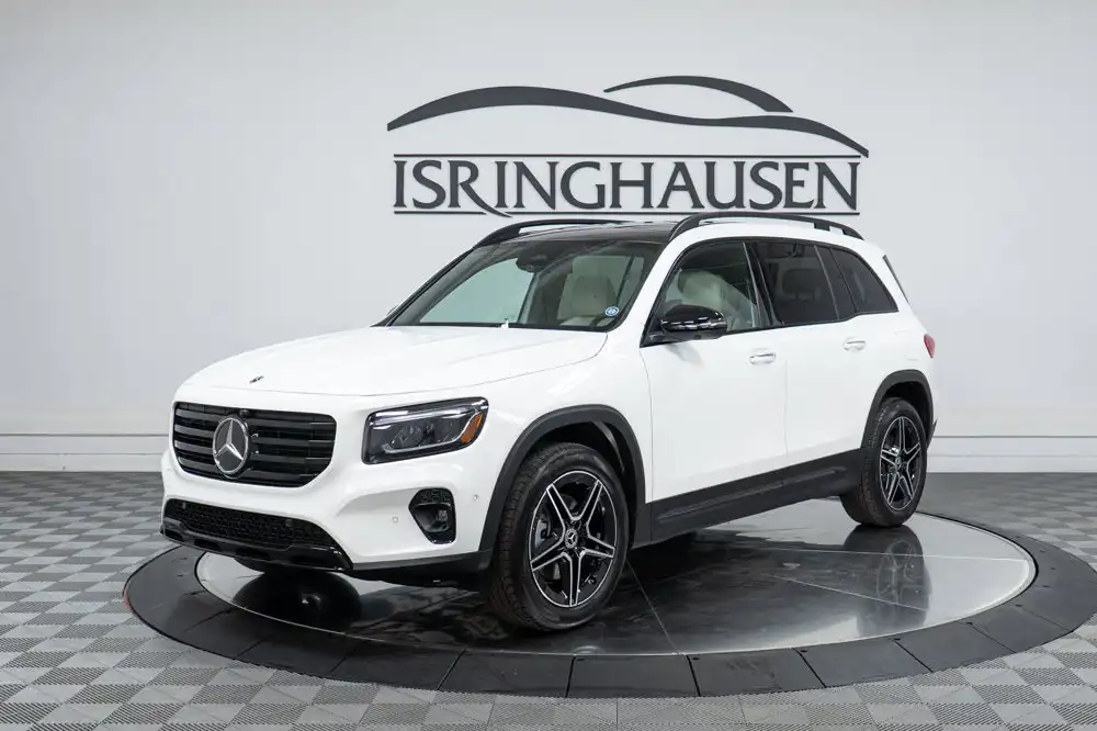 2026 Mercedes-Benz GLB GLB250 4MATIC's photo