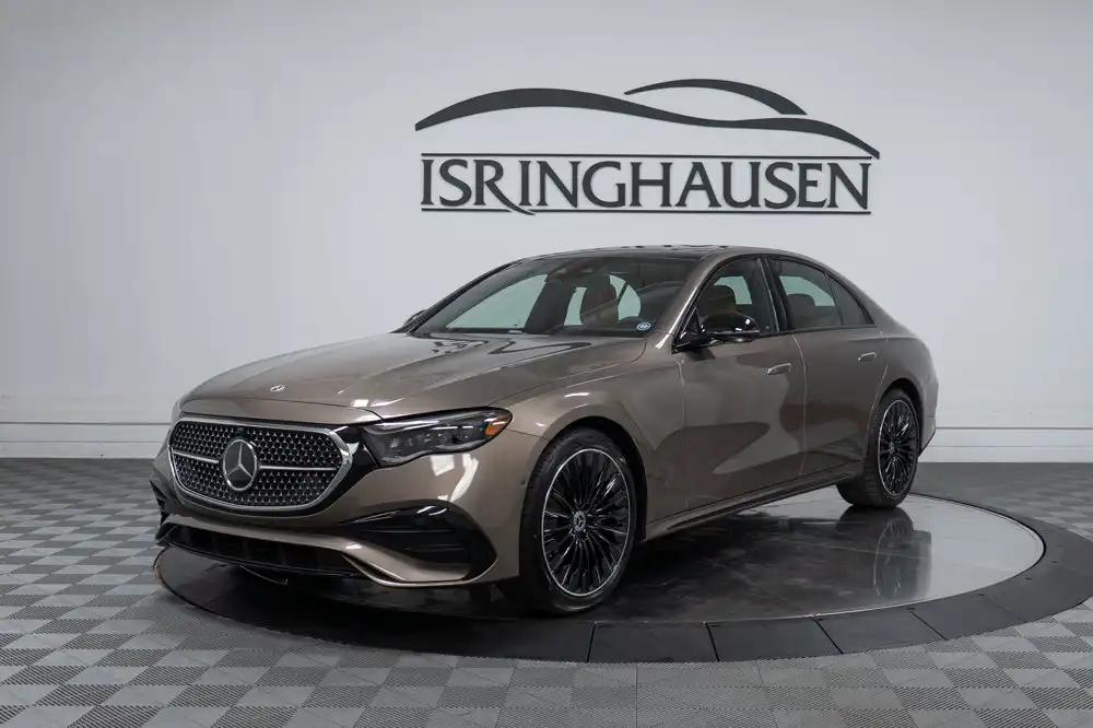 2026 Mercedes-Benz E-Class E350 4MATIC's photo