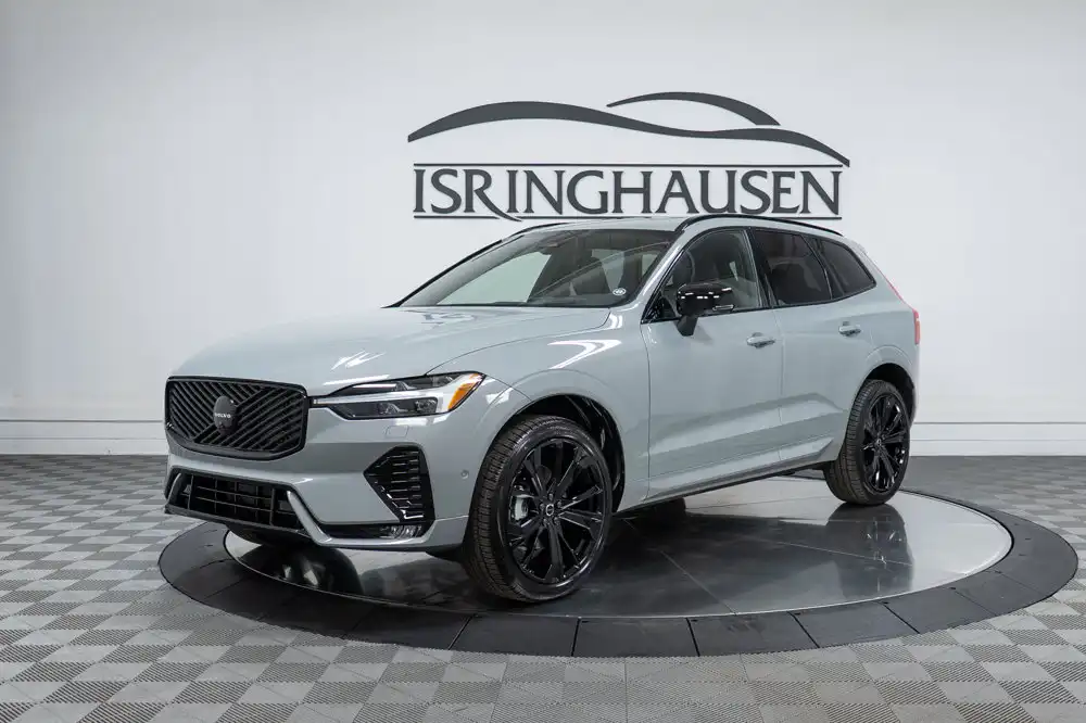 2026 Volvo XC60 B5 Ultra Black Edition Theme AWD's photo